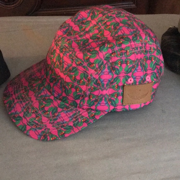 Bundle of caps in good condition adjustable - Picture 4 of 6